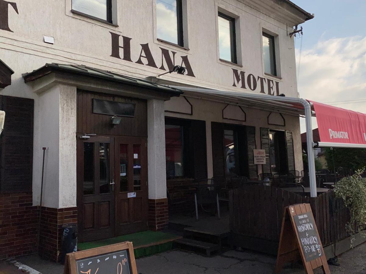 Restaurant Motel Hana Barbara Gastro Sro Ostretin Exteriör bild